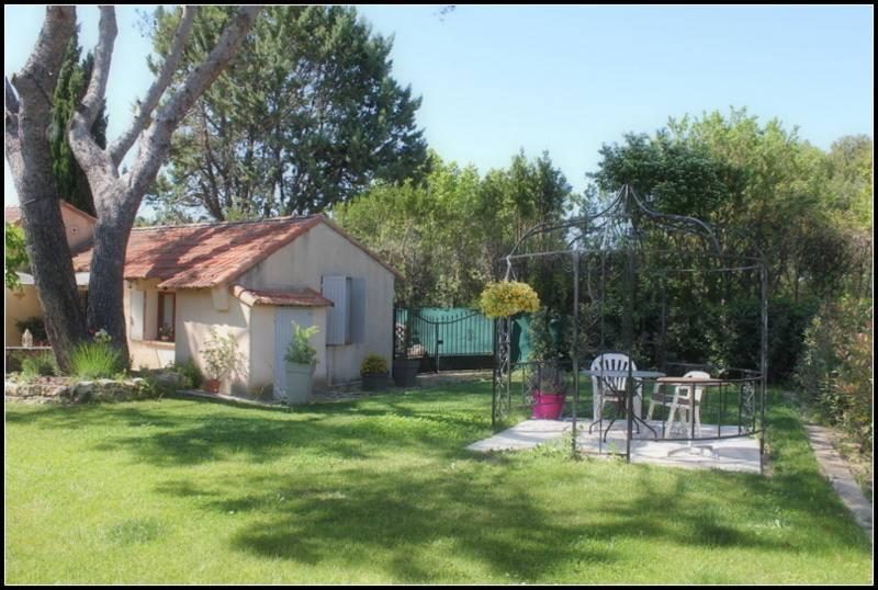 A L'Oree Du Pin Bed & Breakfast Aix-en-Provence Exterior photo